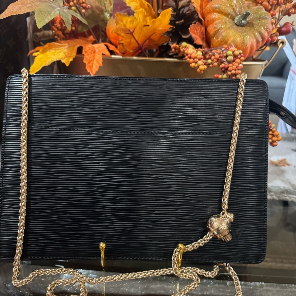 LV Black Epi Clutch with unbranded chain